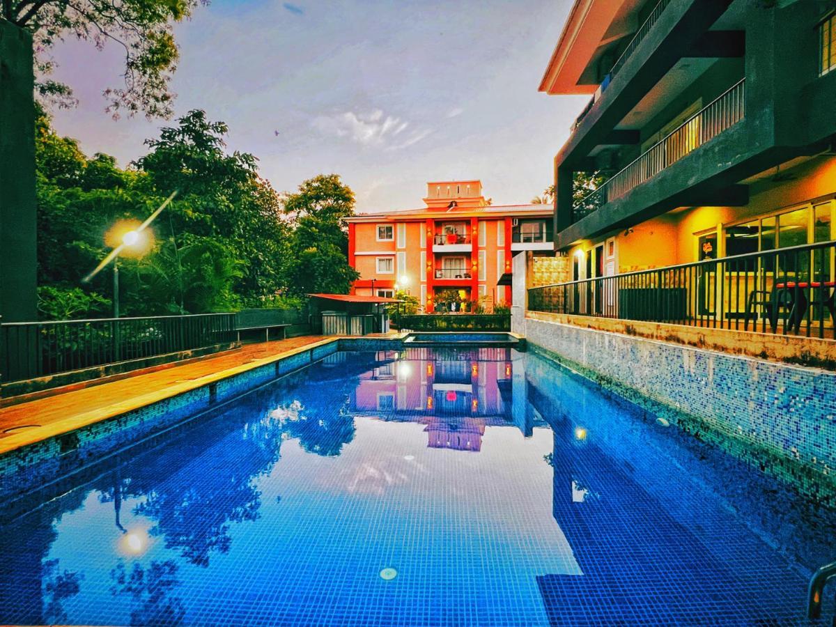 4Bhk Stunning Apartment With Pool 2Bhkx2 Олд-Гоа Екстер'єр фото